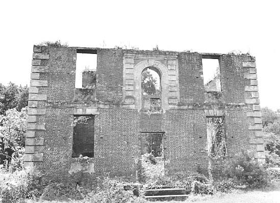 Brick-House-Ruins