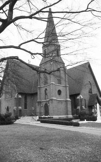 Christ-Church-(Episcopal)-and-Churchyard