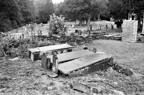 Oolenoy-Baptist-Church-Cemetery