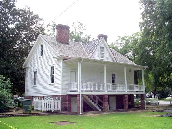 Mann-Simons-Cottage