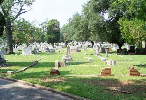 Elmwood-Cemetery
