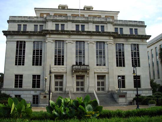 John-C.-Calhoun-State-Office-Building